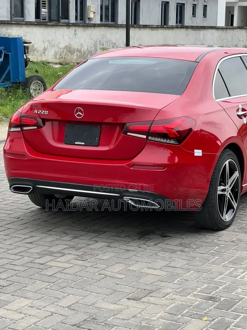 Mercedes-Benz A-Class 2020 Maroon