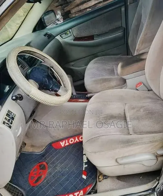 Toyota Corolla 2006 Silver