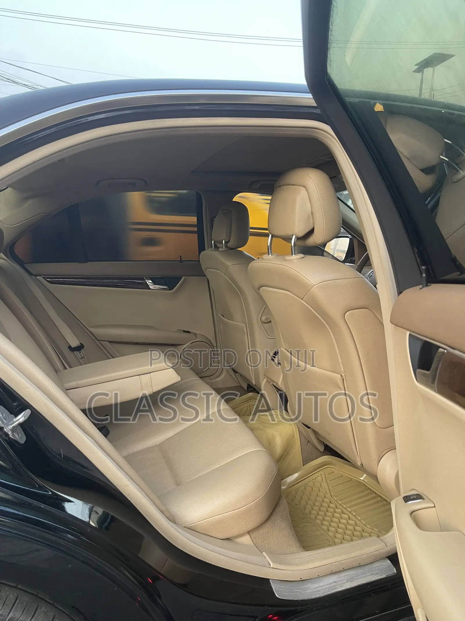Mercedes-Benz C300 2008 Black