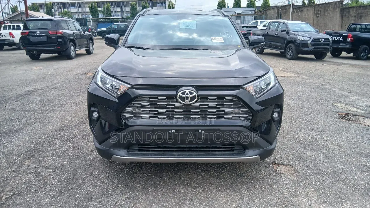 New Toyota RAV4 2025 Black
