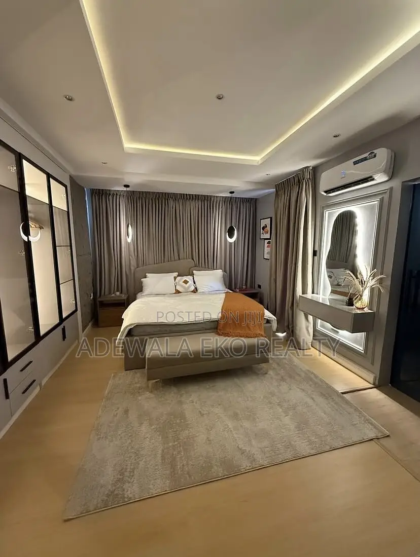 1Bedroom Shortlet Lekki Phase 1 - 24/7 Power|PS5|Pool