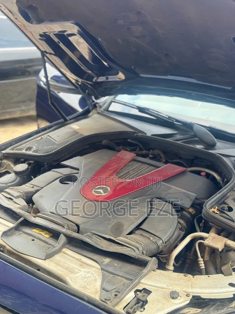 Mercedes-Benz C450 2016 Blue