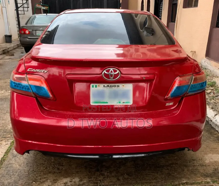 Toyota Camry SE 4dr Sedan (2.4L 4cyl 5A) 2009 Red