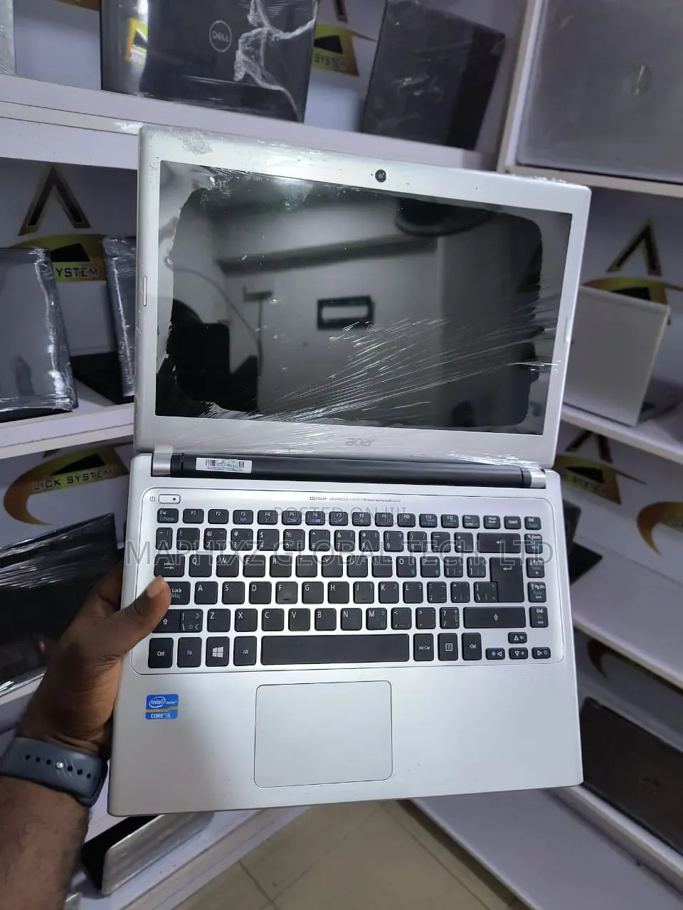 Laptop Acer Aspire V5-471 8GB Intel Core i5 HDD 500GB