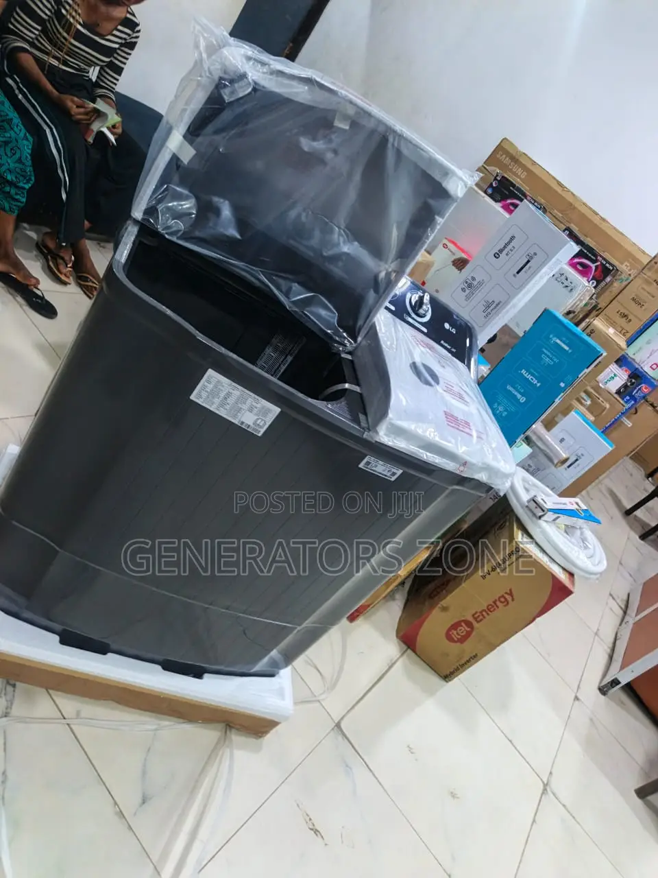 LG 9kg Twin Tub Laundry Machine With Spin Dryer