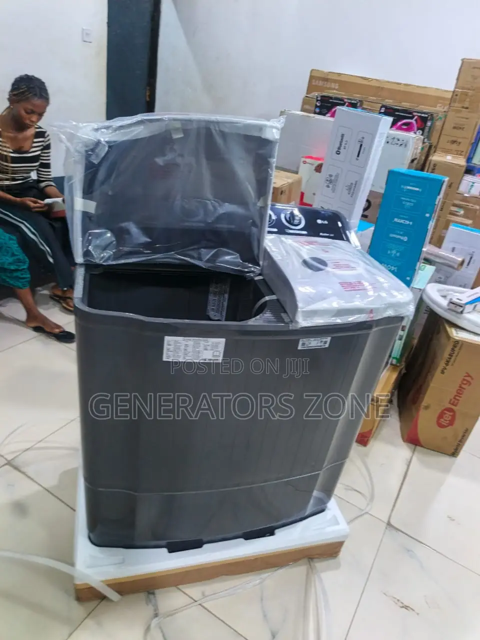 LG 9kg Twin Tub Laundry Machine With Spin Dryer