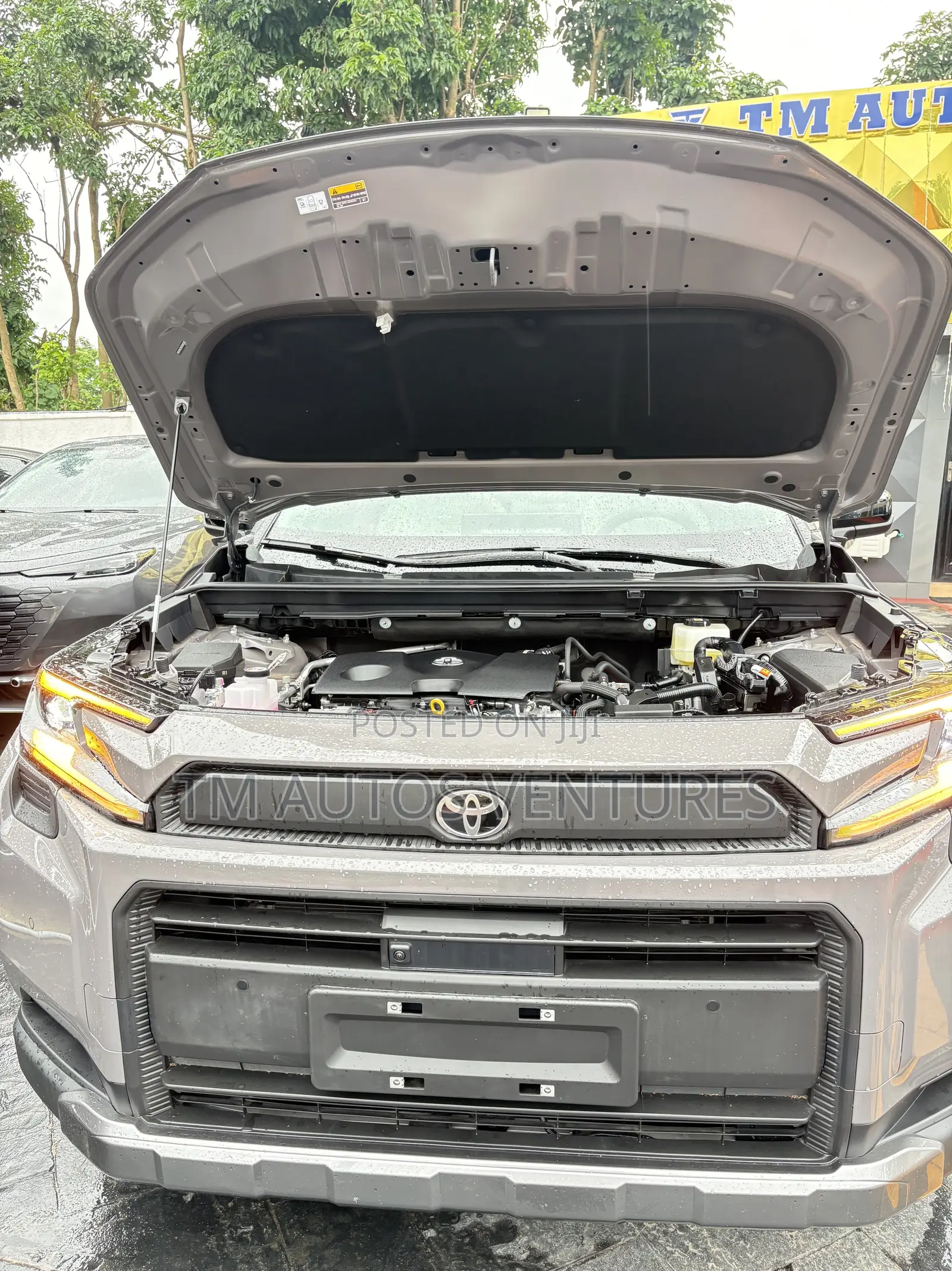 Toyota RAV4 2026 Gray