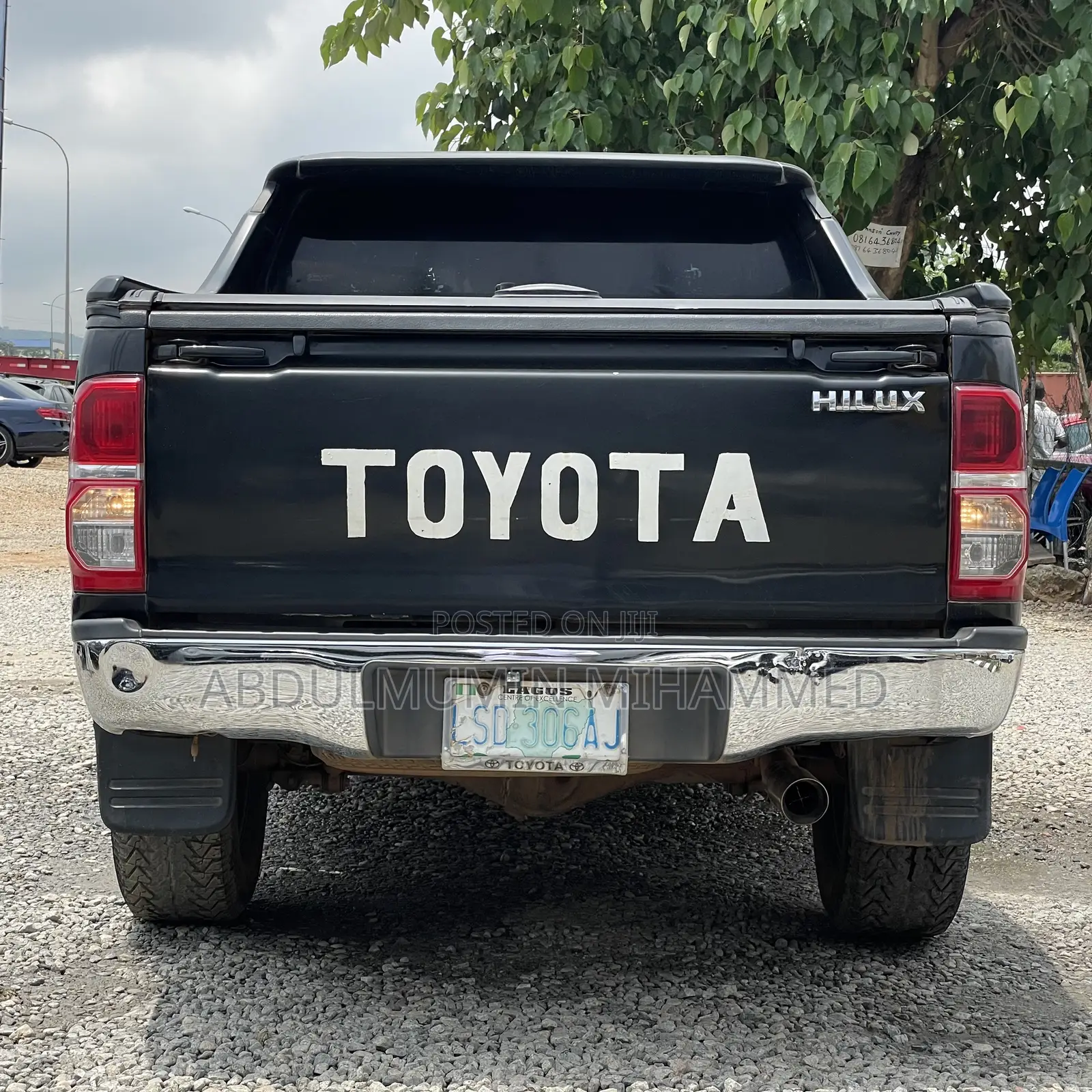 Toyota Hilux 2011 Black
