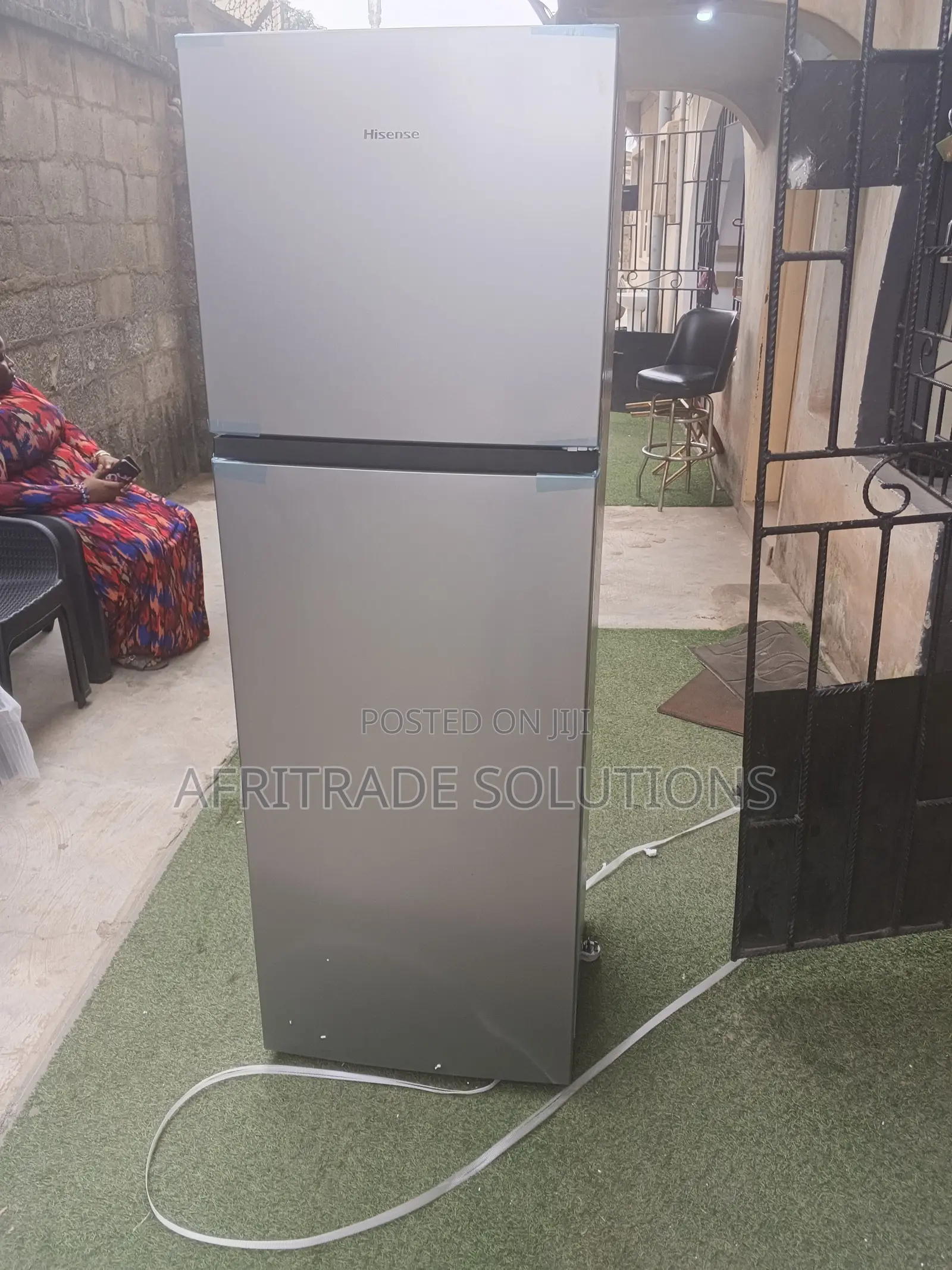 Hisense REF306DR 306L Frost-Free Style Refrigerator