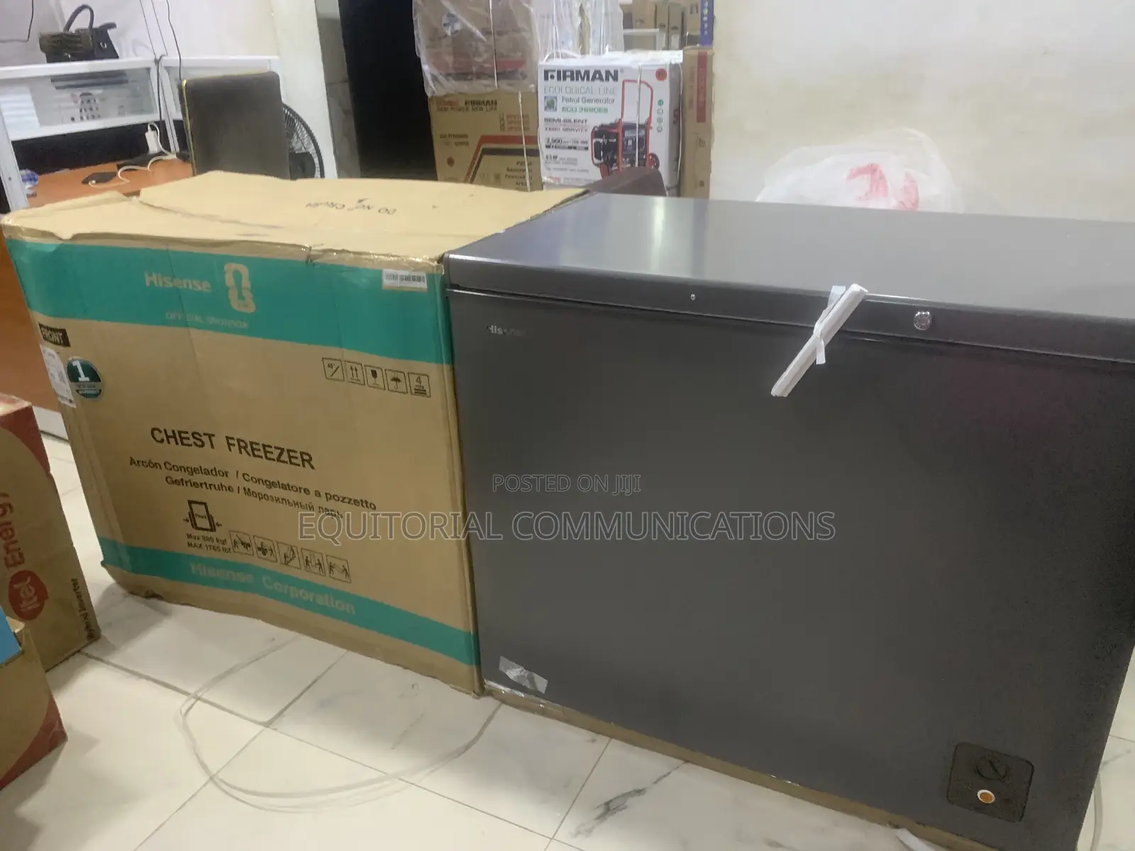 Hisense FC340SH Silver Chest Freezer 250L Heavy-Duty Cooling System