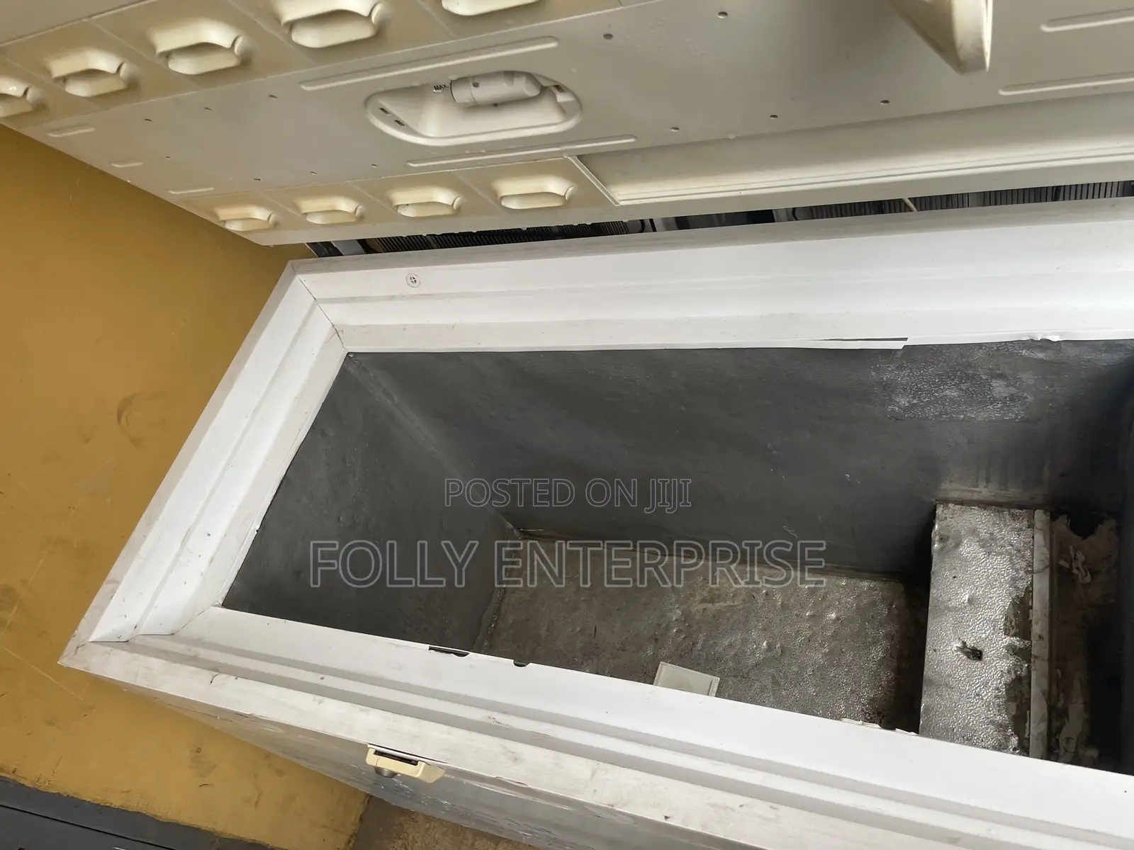 300litres Electrolux Thick Body Freezer