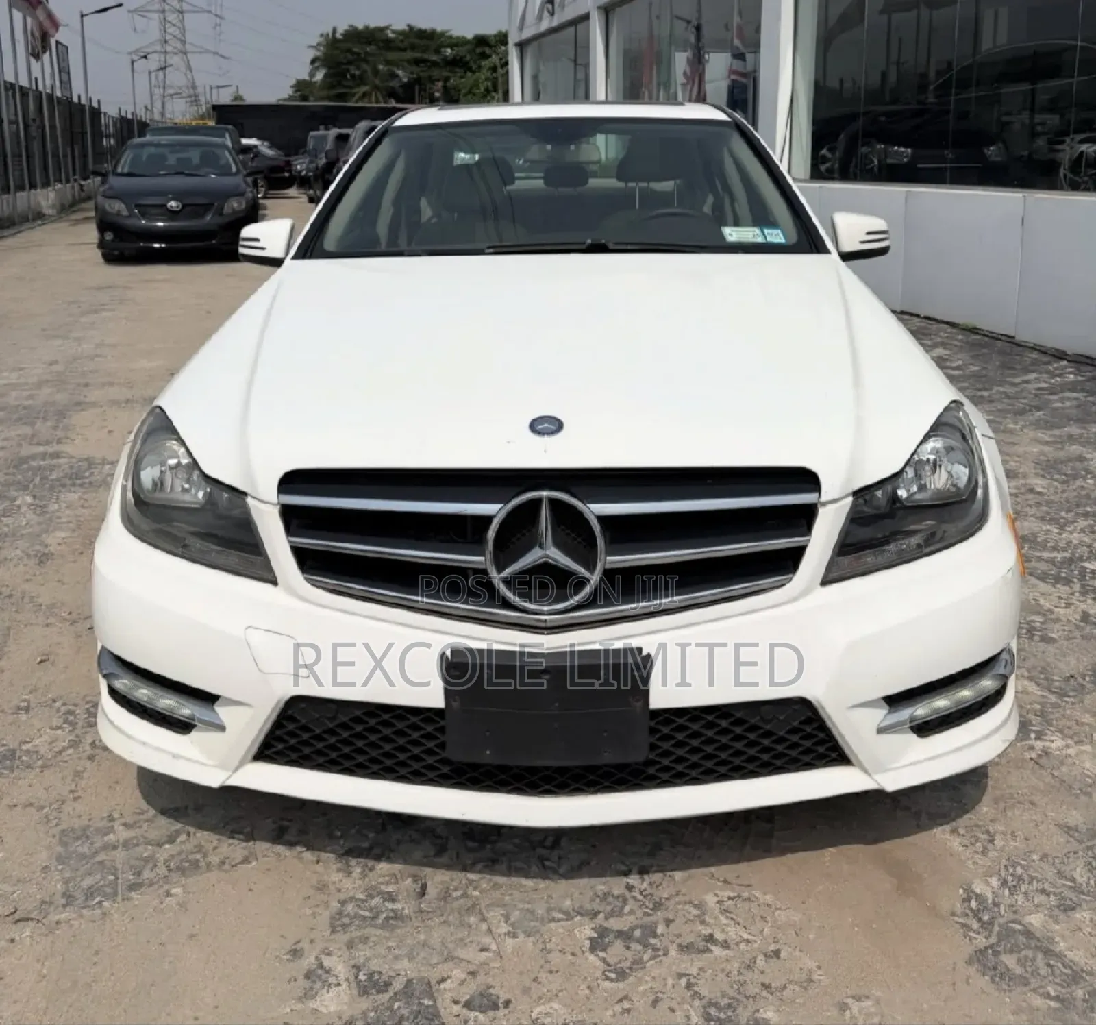 Mercedes-Benz C300 Luxury 4Matic Sedan AWD (3.5L 6cyl 7A) 2014 White
