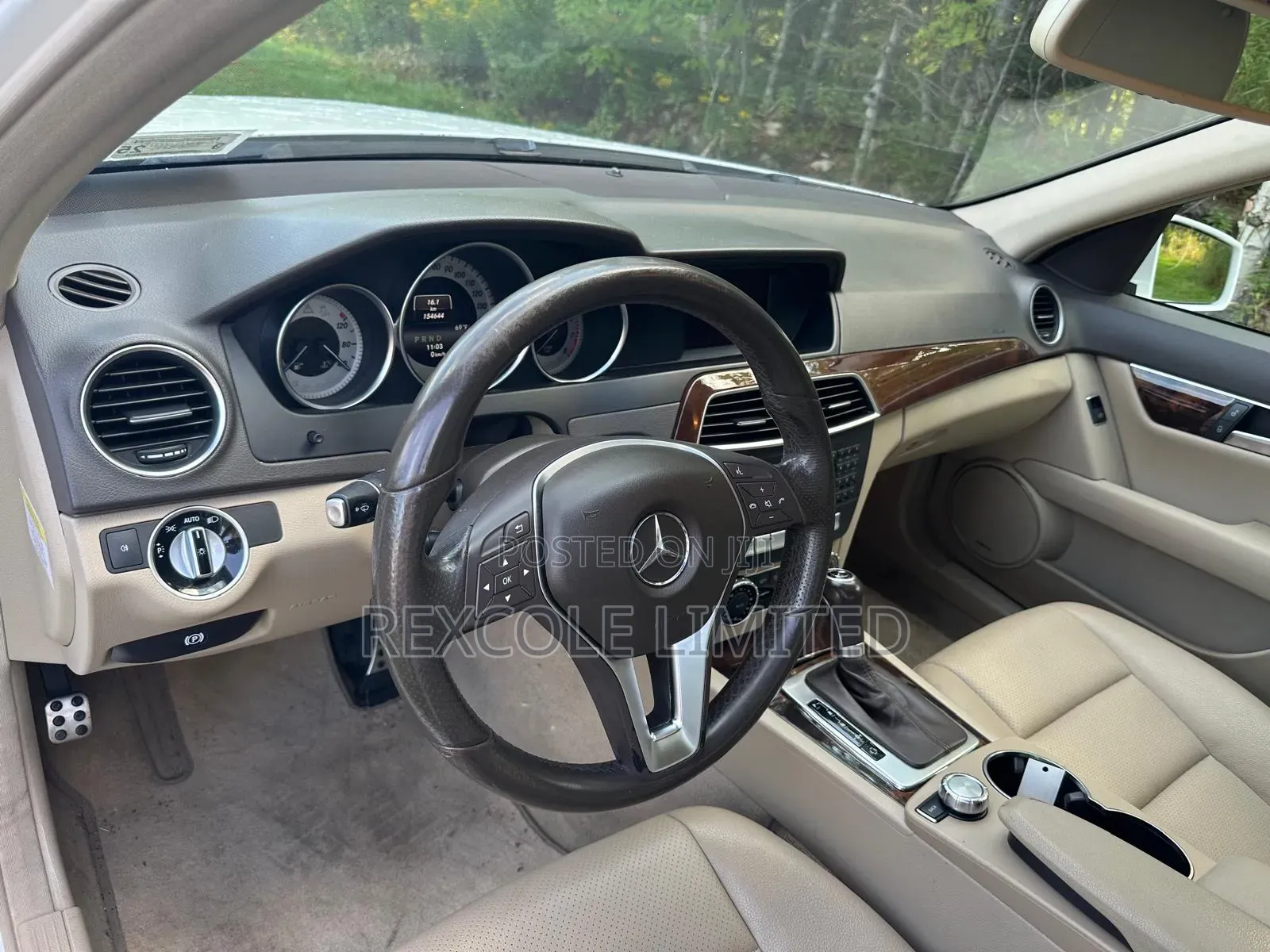 Mercedes-Benz C300 Luxury 4Matic Sedan AWD (3.5L 6cyl 7A) 2014 White