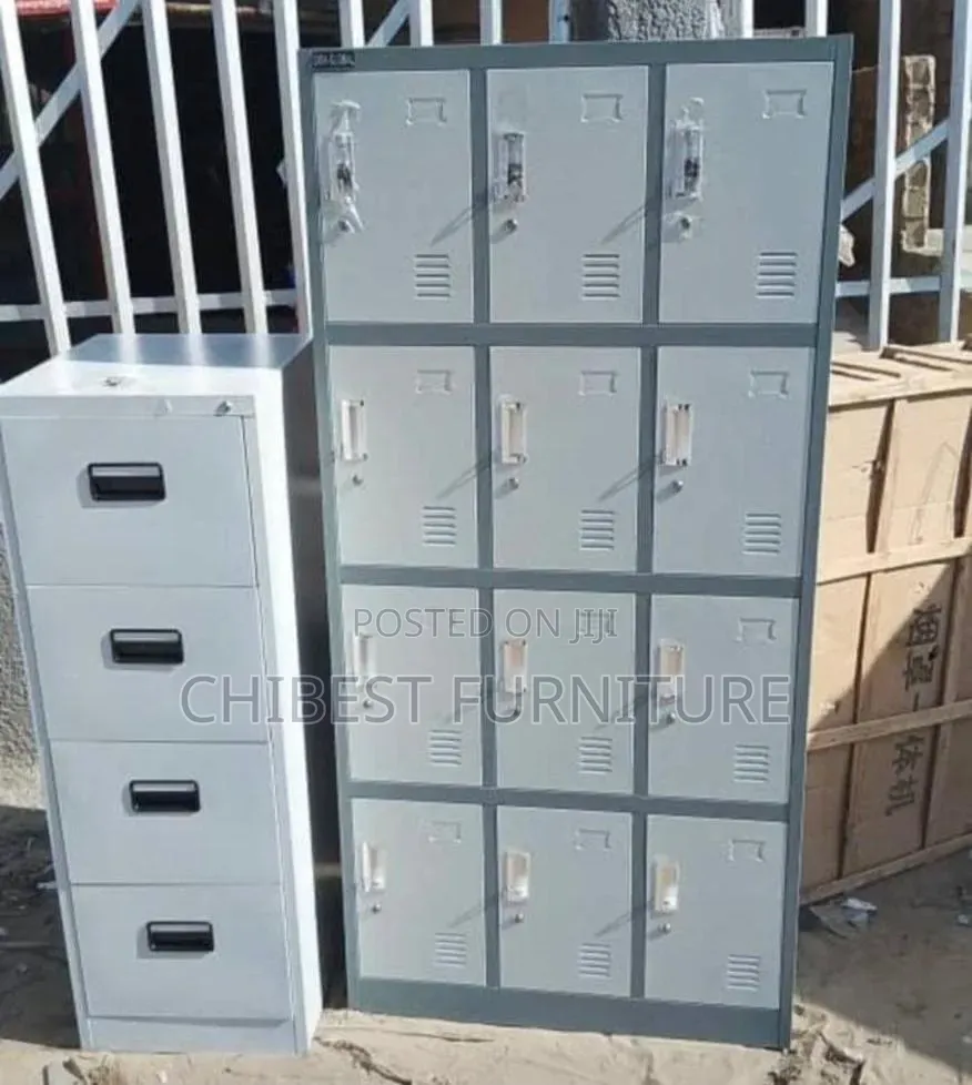 Brand New New 12 Door Lockers for Offices.