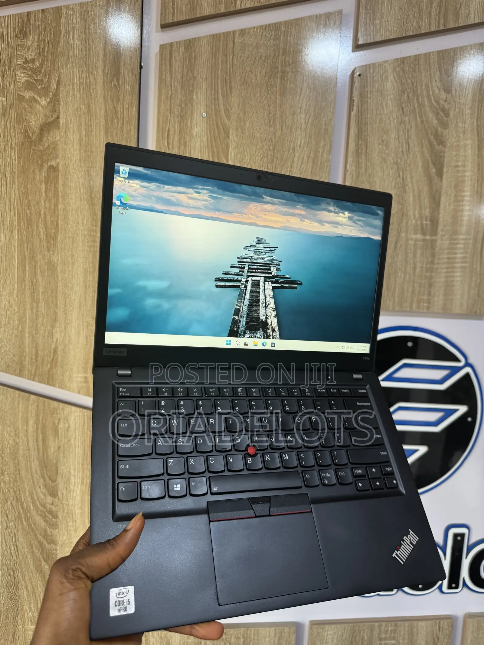 New Laptop Lenovo ThinkPad T14s Gen 1 16GB Intel Core i5 SSD 256GB