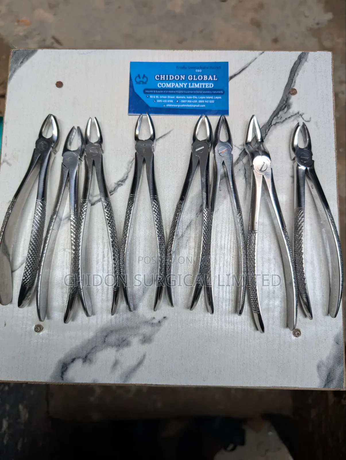 Upper and Lower Tooth Extraction Forceps