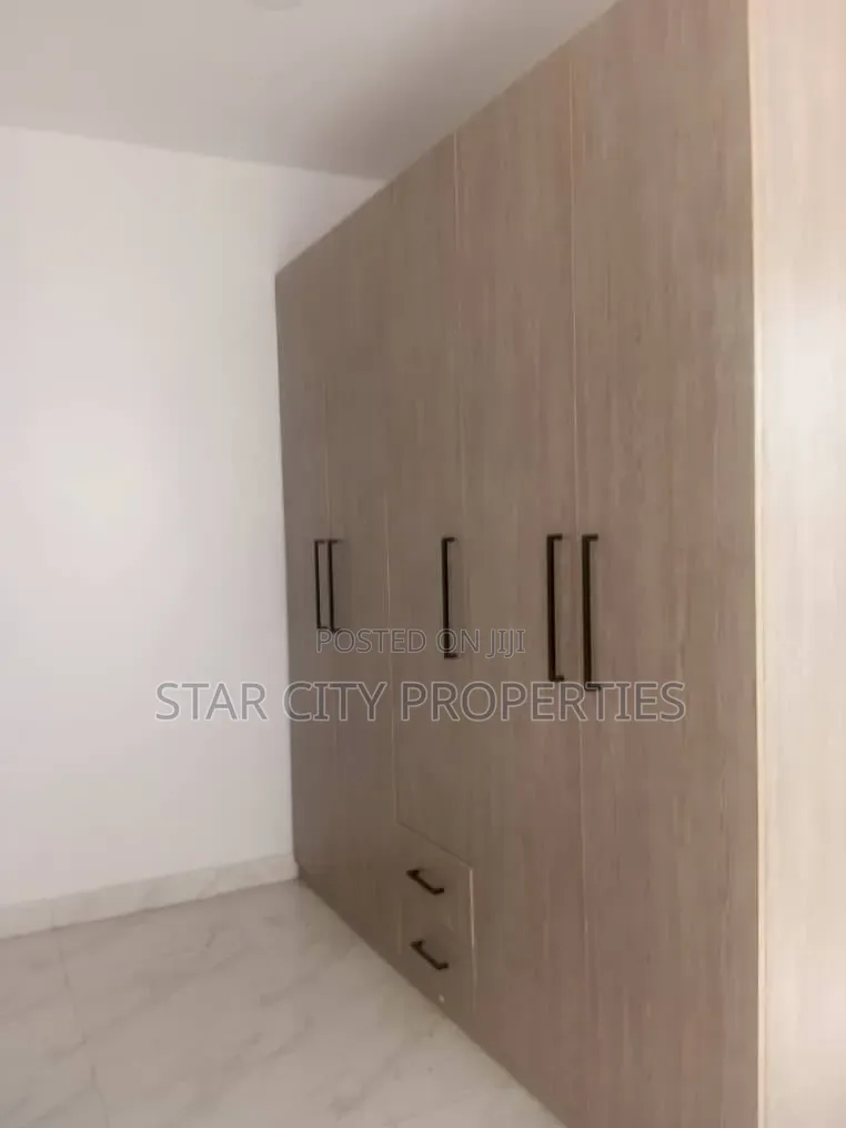 5bdrm Duplex in Ikeja Lagos for rent
