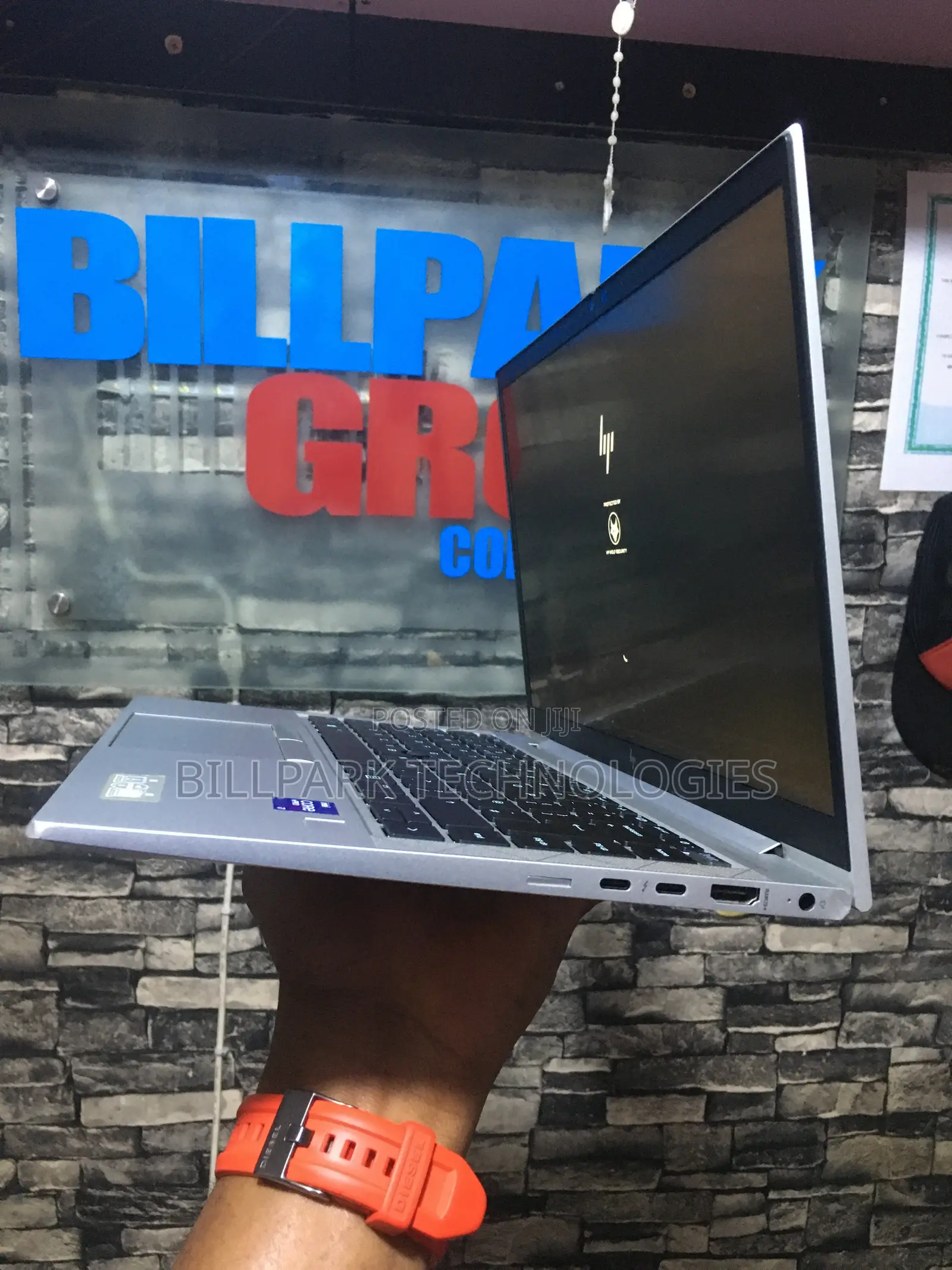Laptop HP EliteBook 840 G8 16GB Intel Core i7 SSD 512GB