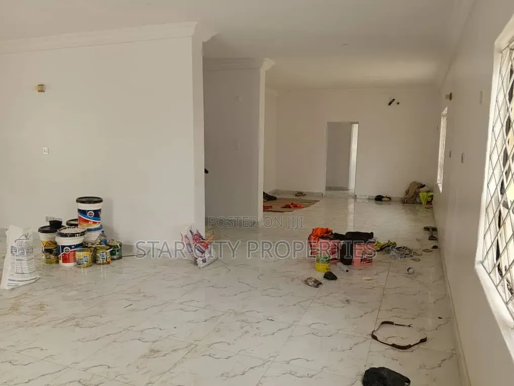 4bdrm Duplex in Ikeja Lagos, Adeniyi Jones for rent