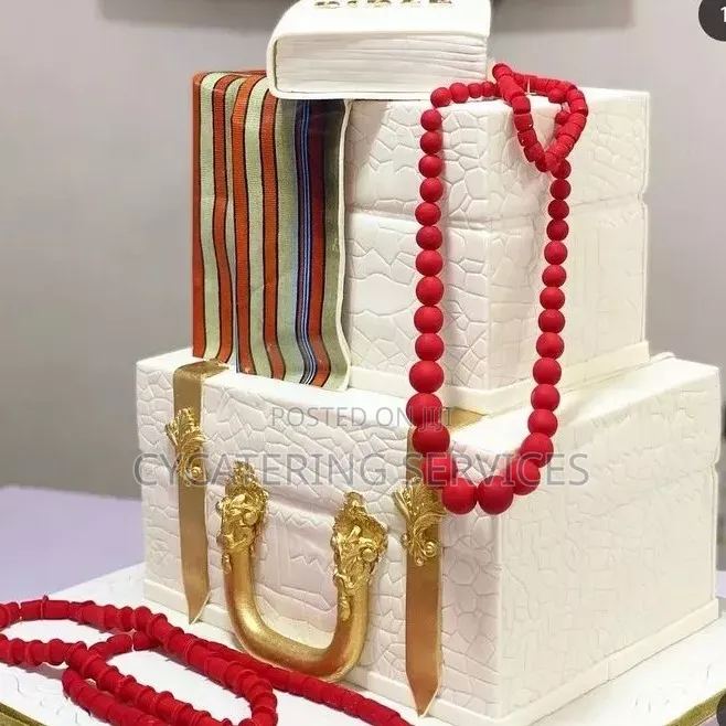 Affordable Luxury Traditional Wedding Cakes