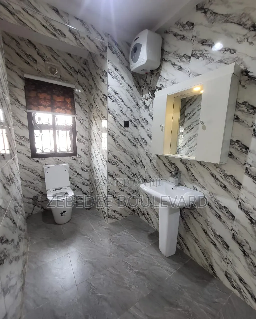 4bdrm Townhouse / Terrace in Gudu for rent