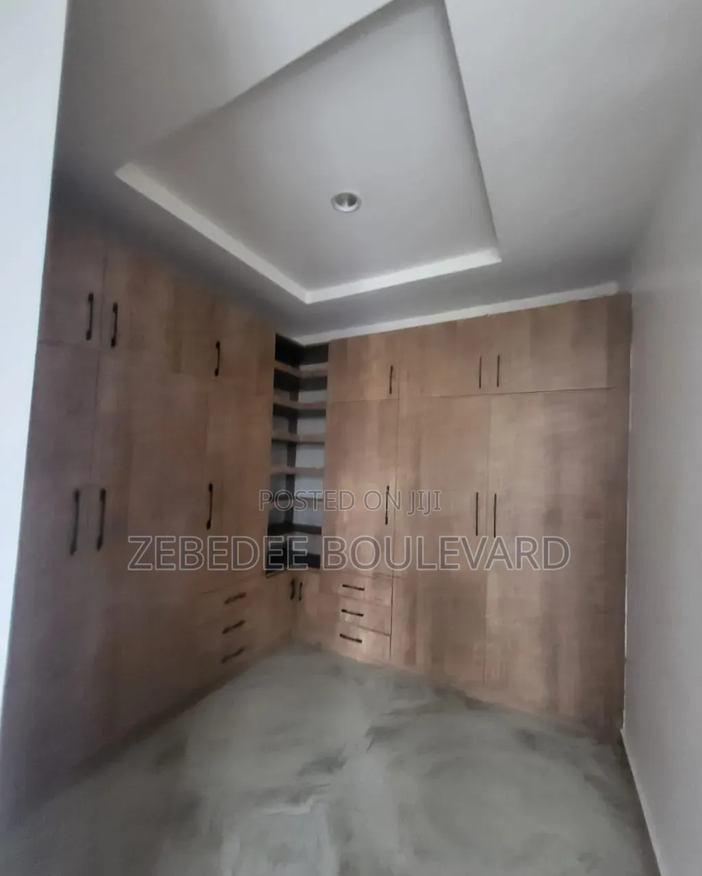 4bdrm Townhouse / Terrace in Gudu for rent
