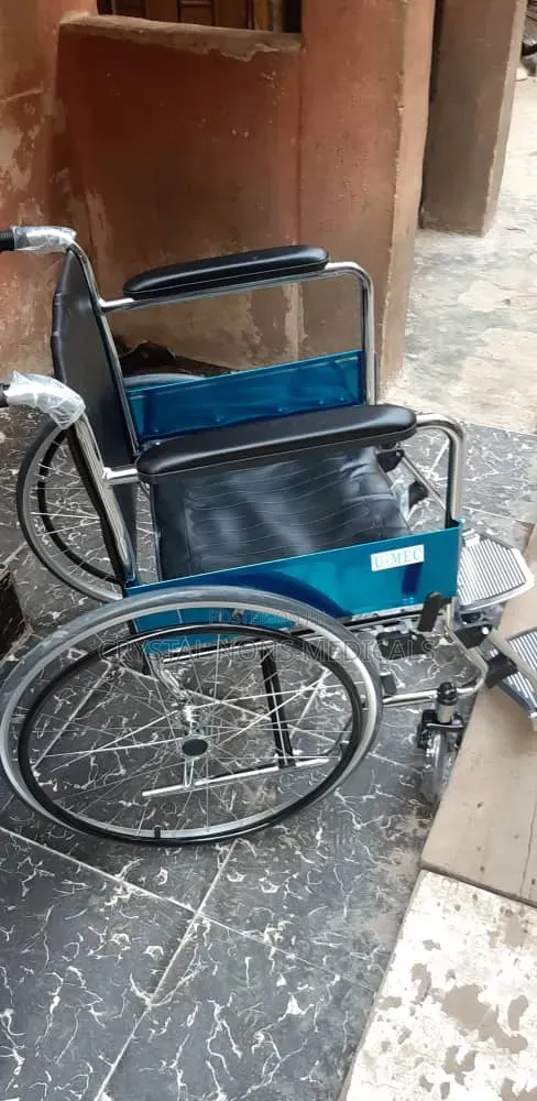 Commode Wheelchair