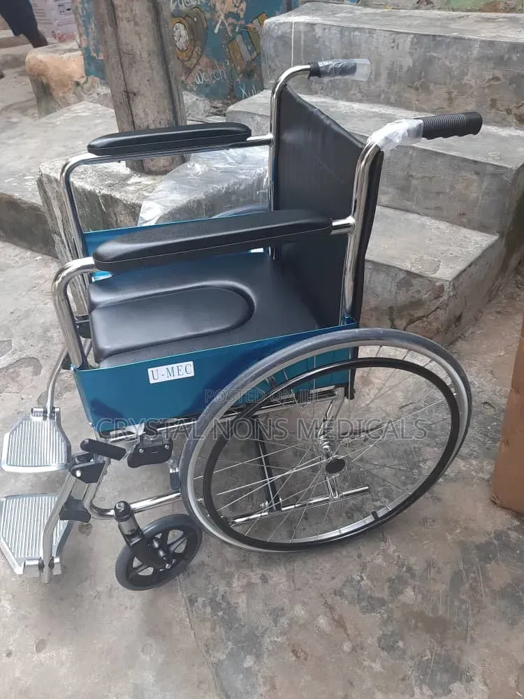 Commode Wheelchair