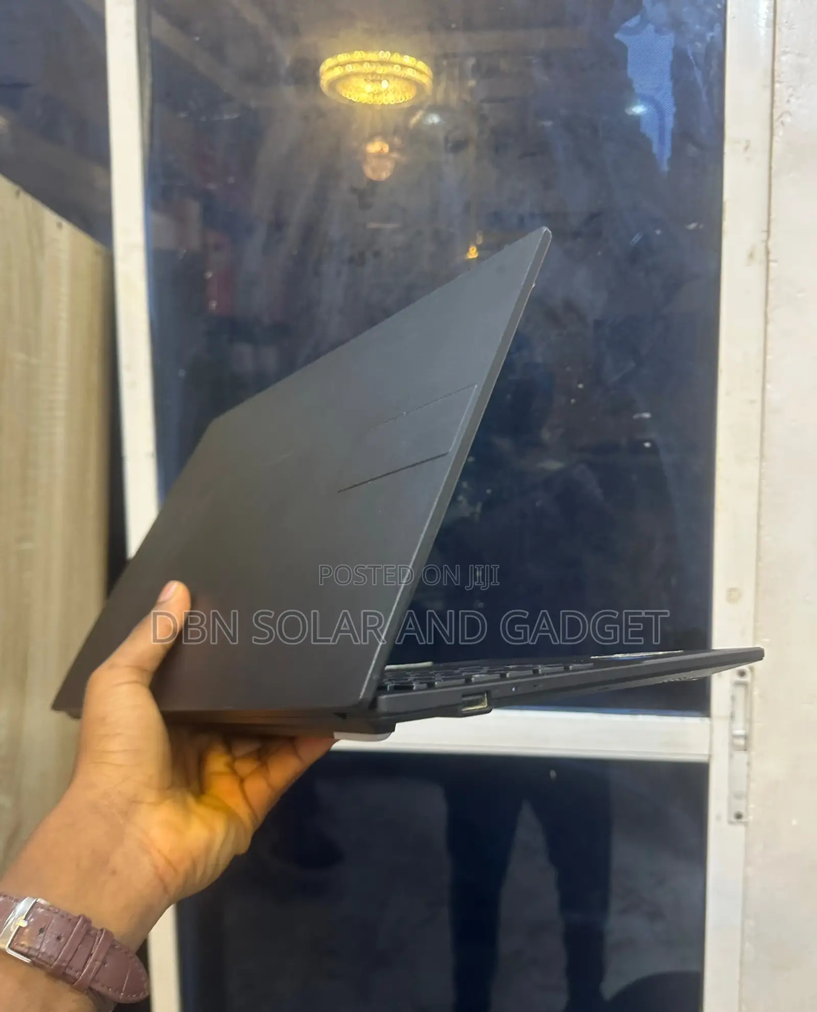 Laptop Asus Vivobook Go 15 8GB Intel Core i3 SSD 256GB