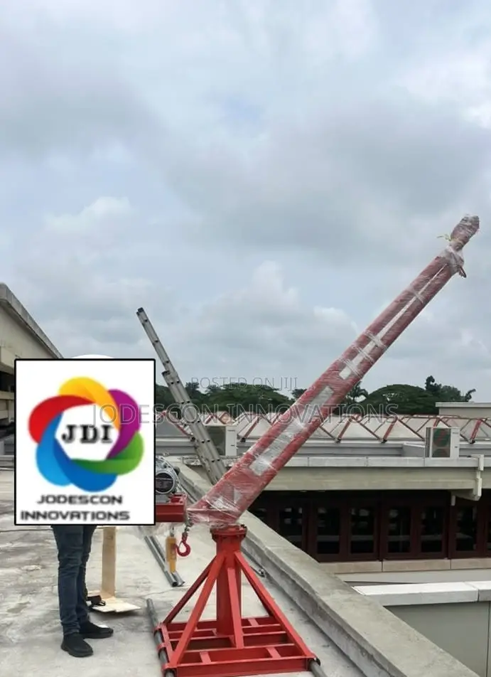 Portable Mini Construction Crane / Rooftop Material Hoist Lift