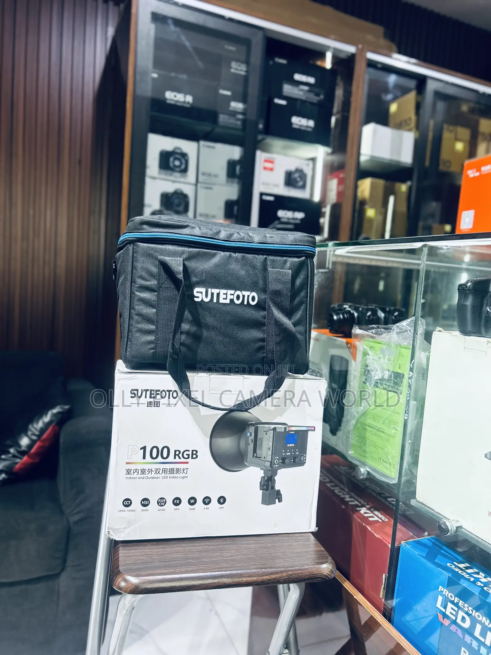 Sutefoto P100 RGB LED Video Light