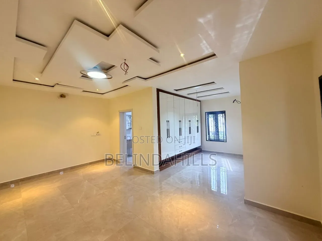 4bdrm Townhouse/Terrace in Zone 3 / Wuse for sale