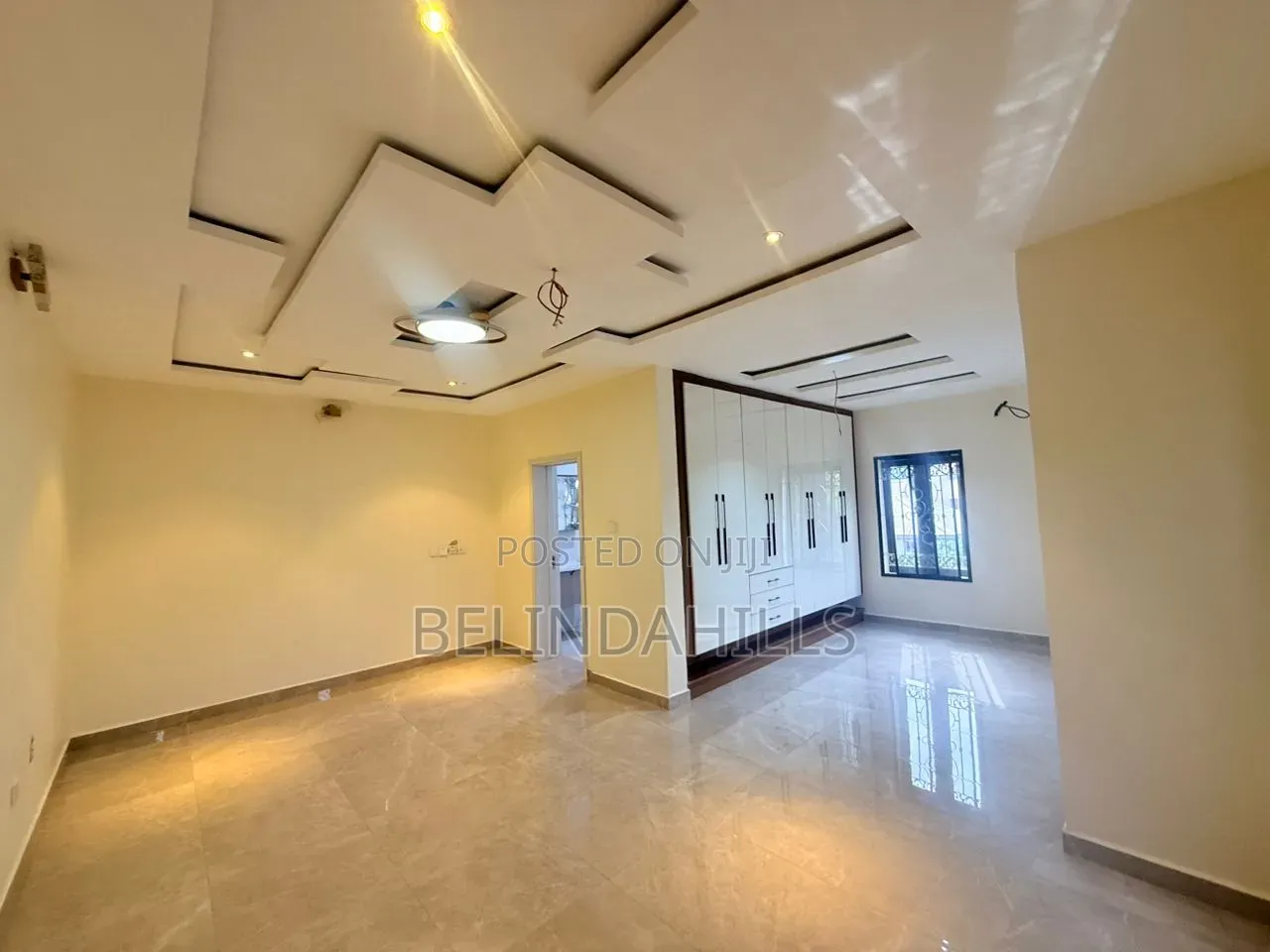 4bdrm Townhouse/Terrace in Zone 3 / Wuse for sale