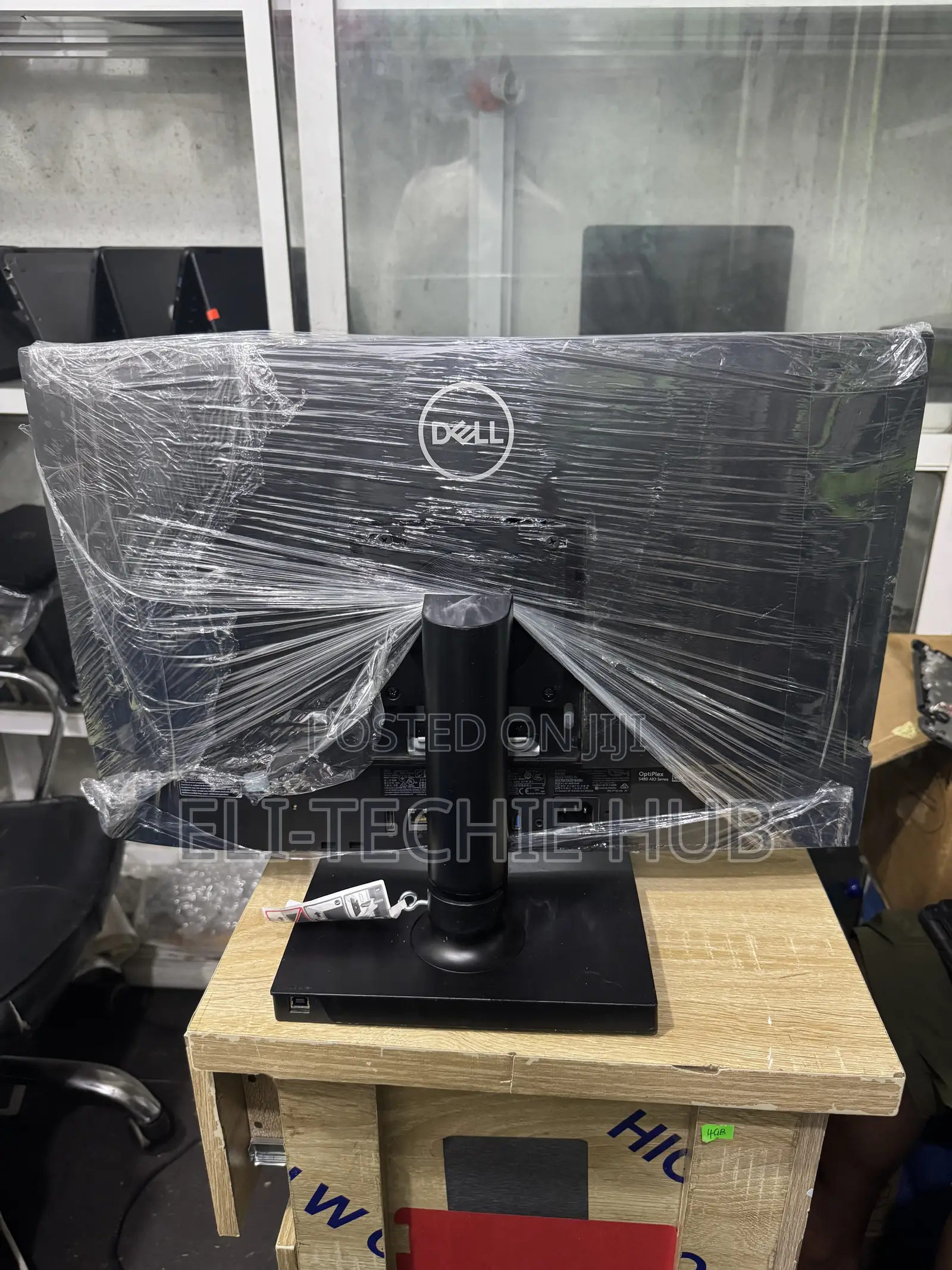 Desktop Computer Dell 8GB Intel Core i5 SSD 256GB