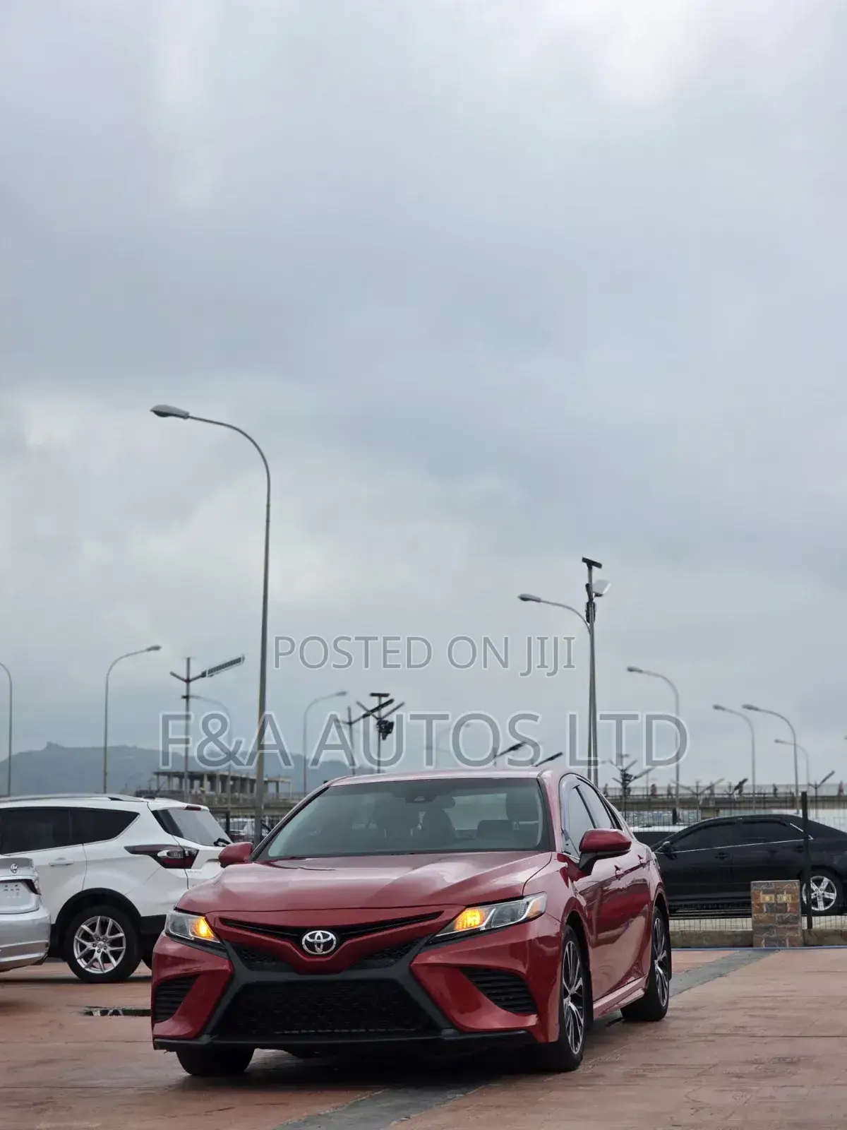 Toyota Camry 2019 Red