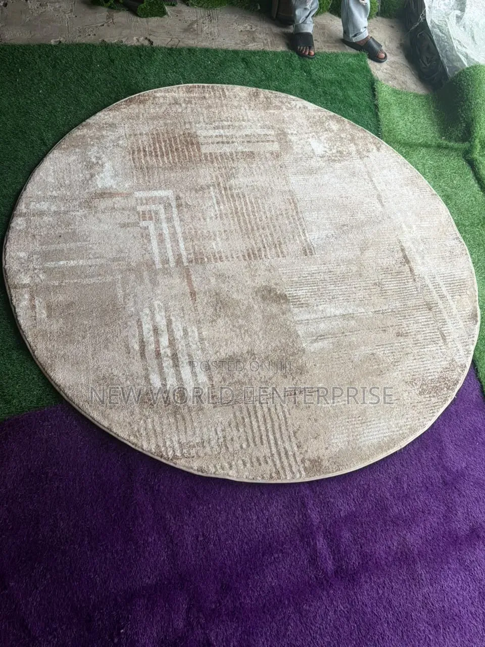 5by5 Feets Morden Turkish Round Centre Rug