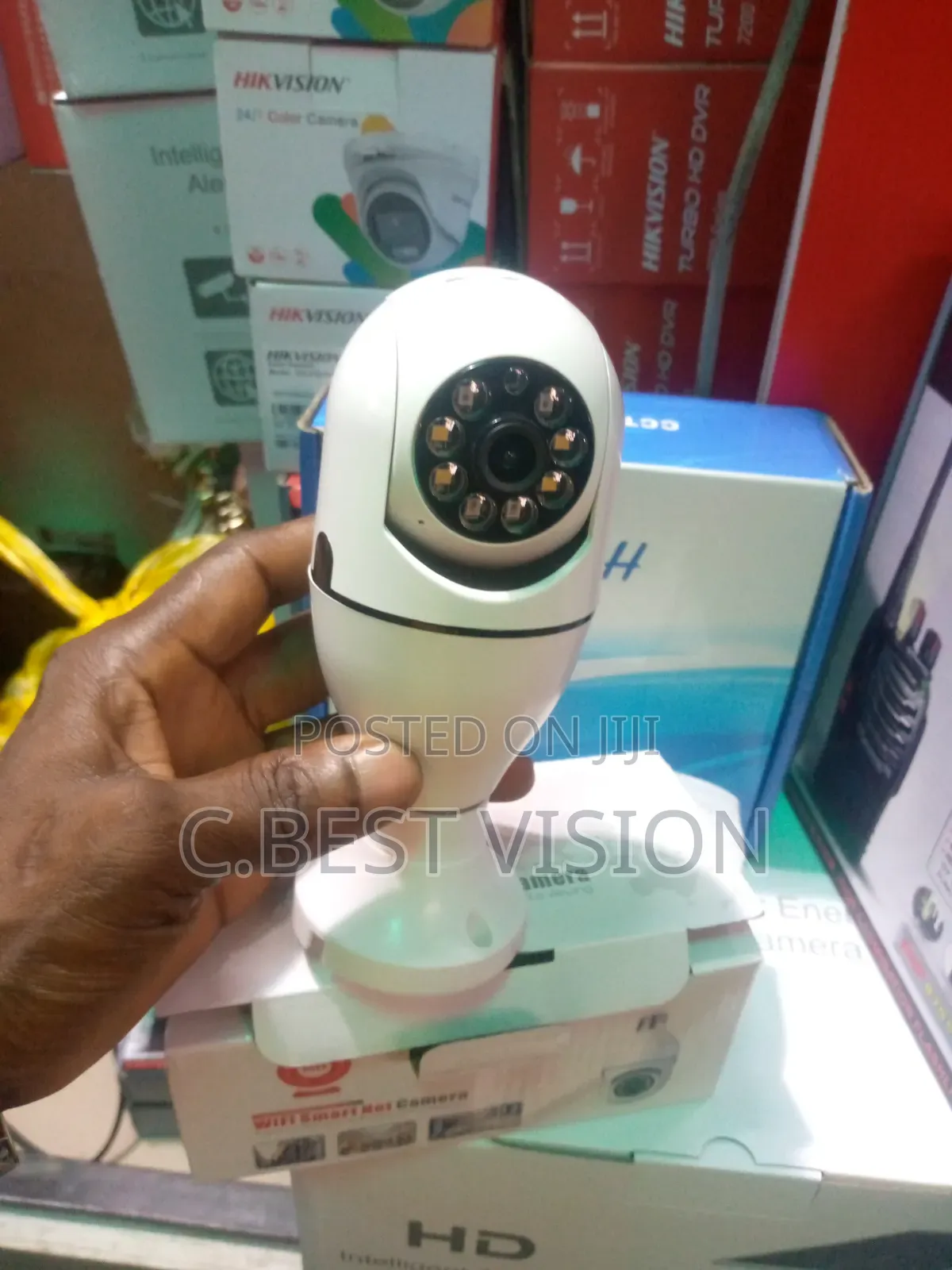 V380 Pro Wifi PTZ Single Lens Bulb Camera
