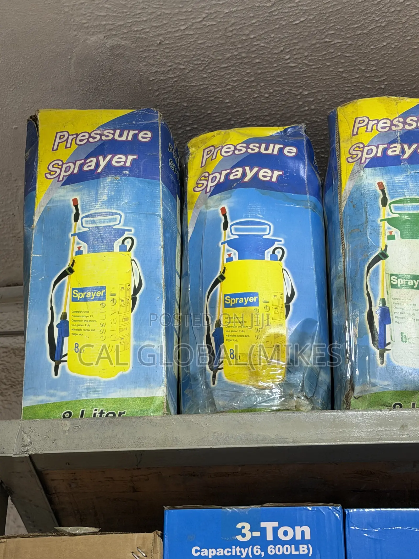 8 Liters Sprayer