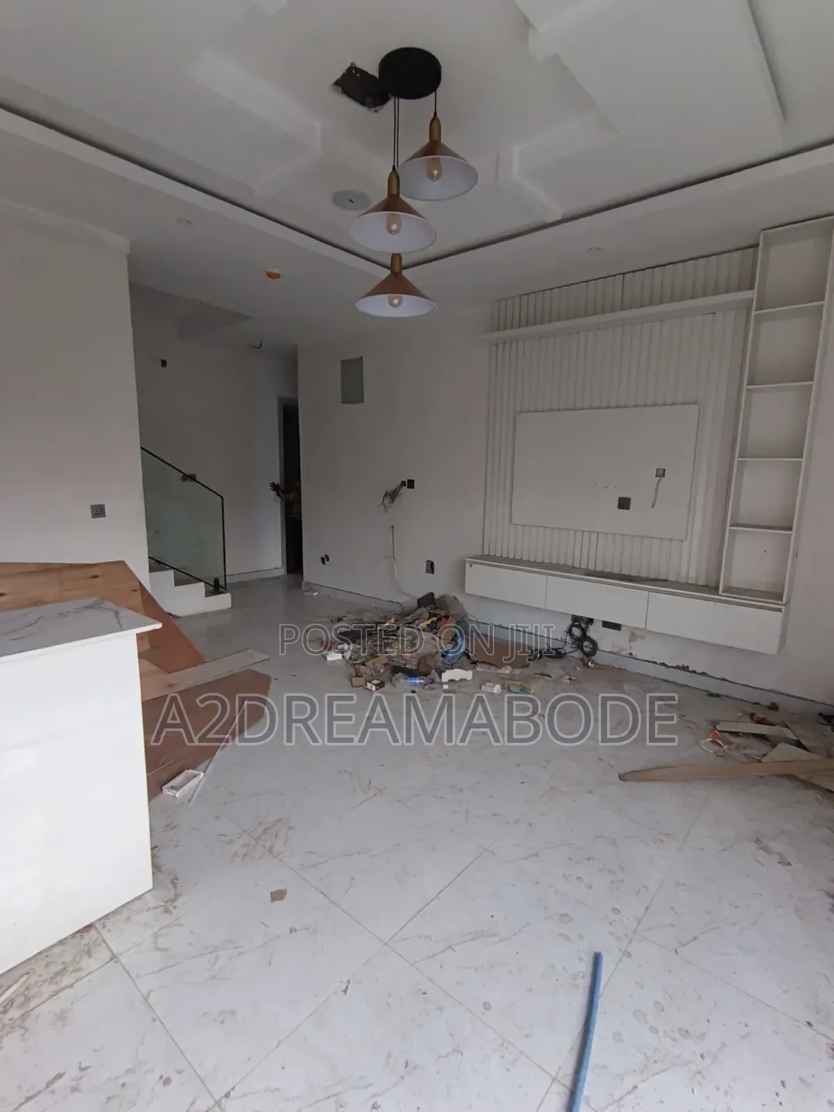 5bdrm Duplex in Gbagada, Millenuim/UPS for sale