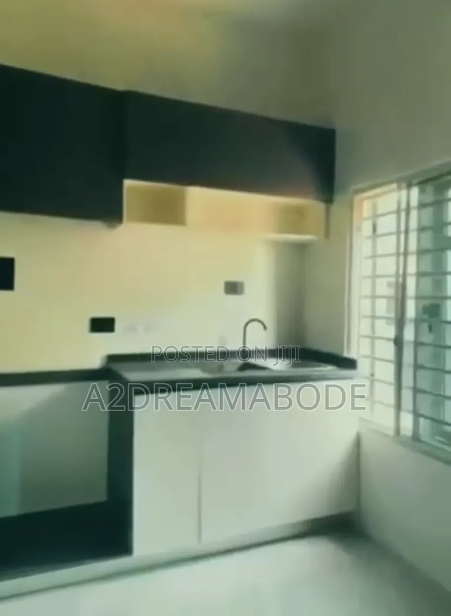 4bdrm Duplex in Ogudu for sale