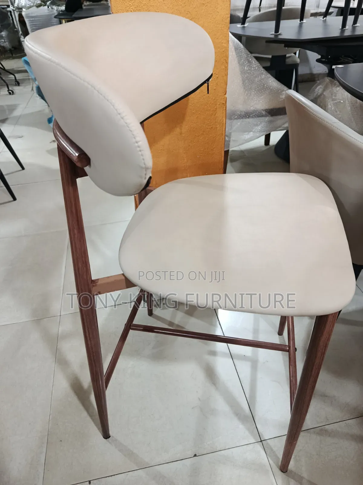 Modern Luxury Bar Stool