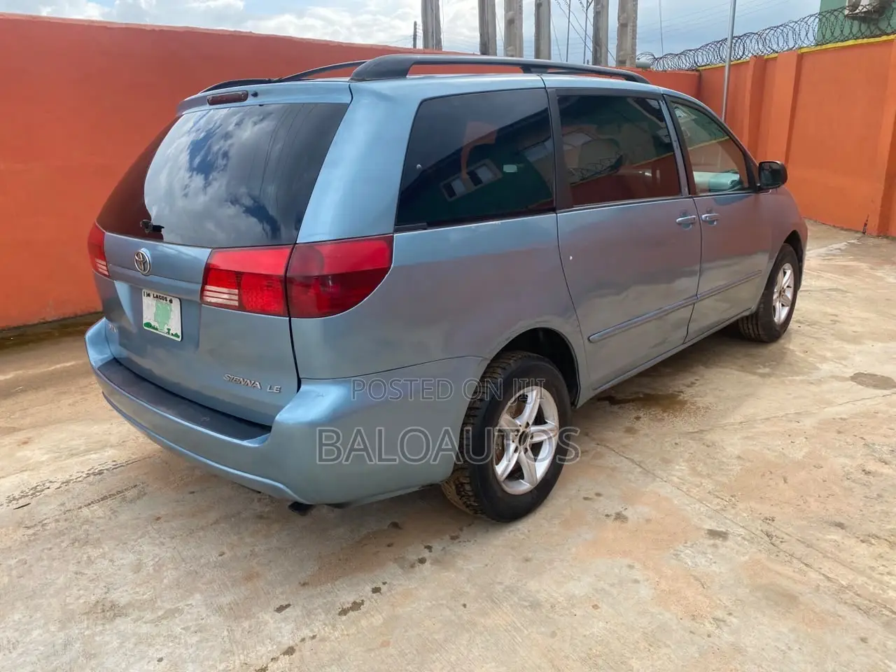 Toyota Sienna LE AWD 2005 Blue