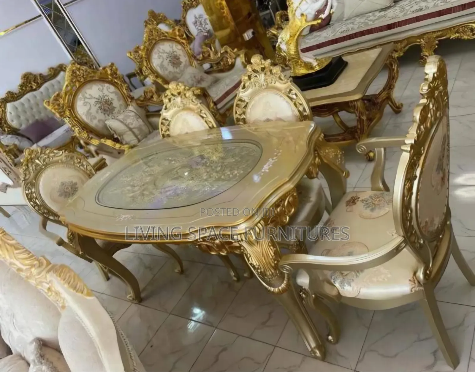 Executive Royal Dining Table With 6 Fabric Chairs
