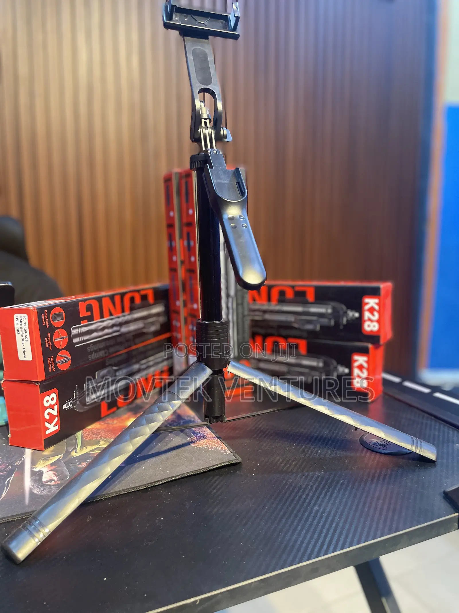  Extendable Selfie Stick Tripod
