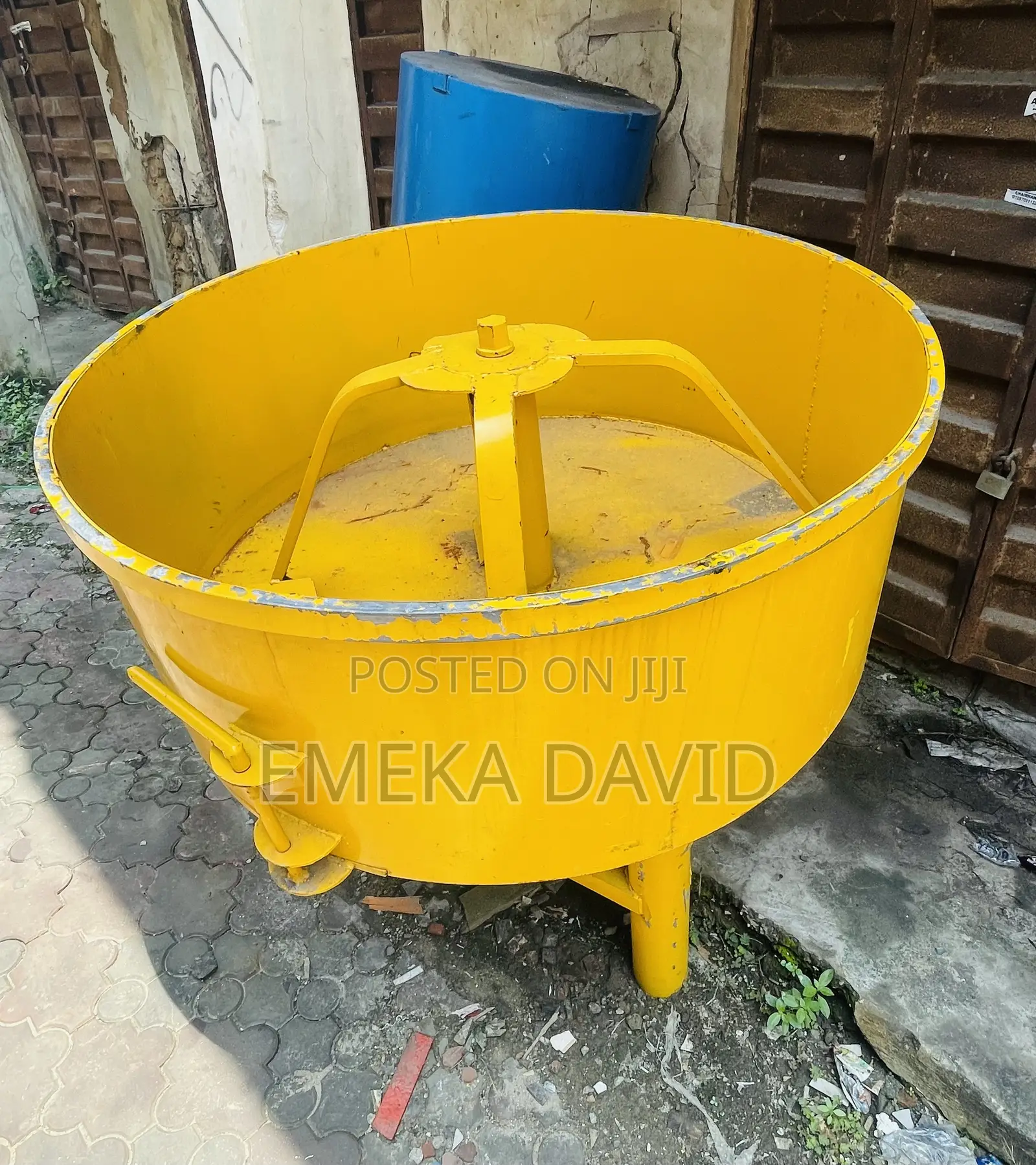 Concrete Pan Mixer Construction Equipment Used to Blend Cement, Sand