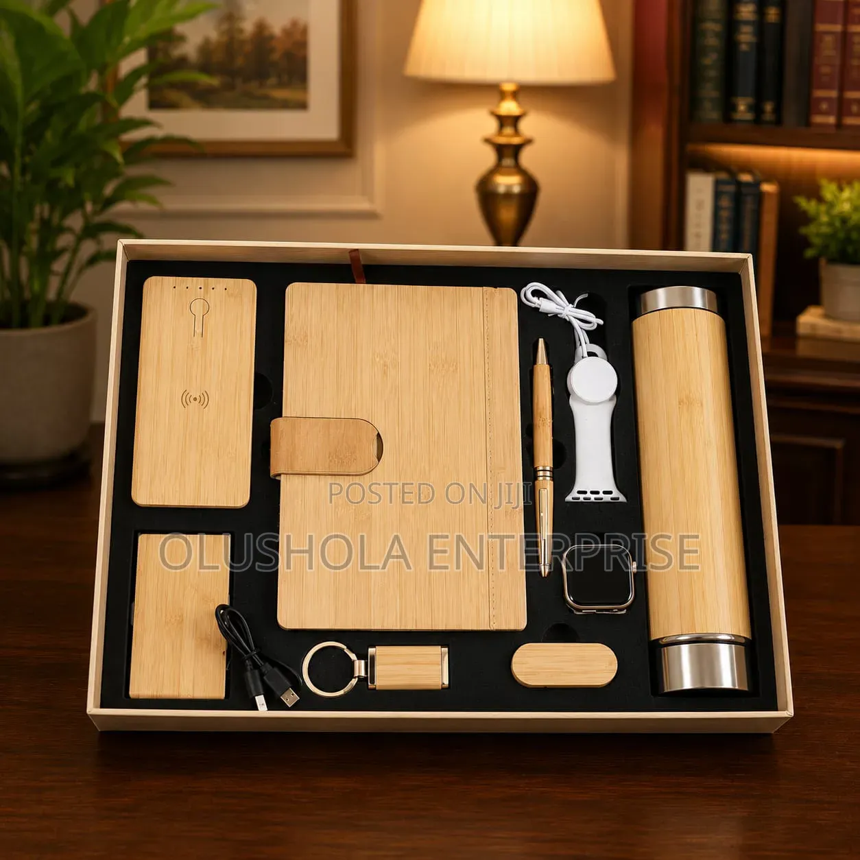 Wooden 8in1 Gift Set With Smart Watch