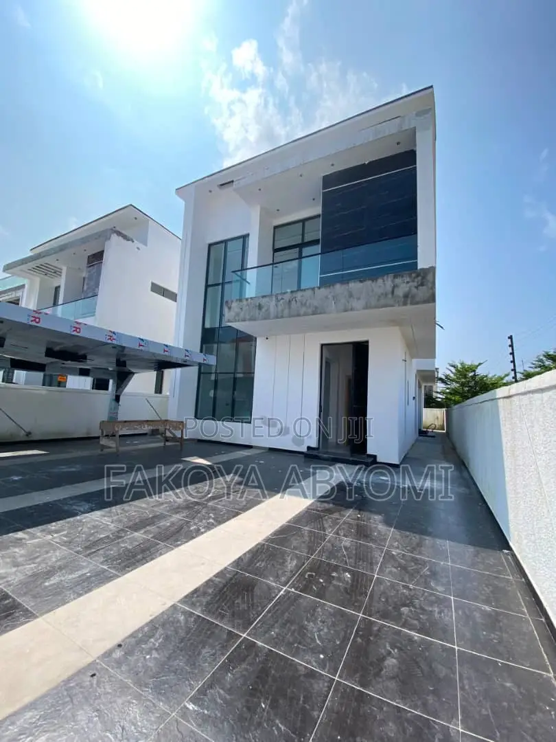 5bdrm Duplex in Chevron, Lekki Phase 2 for sale