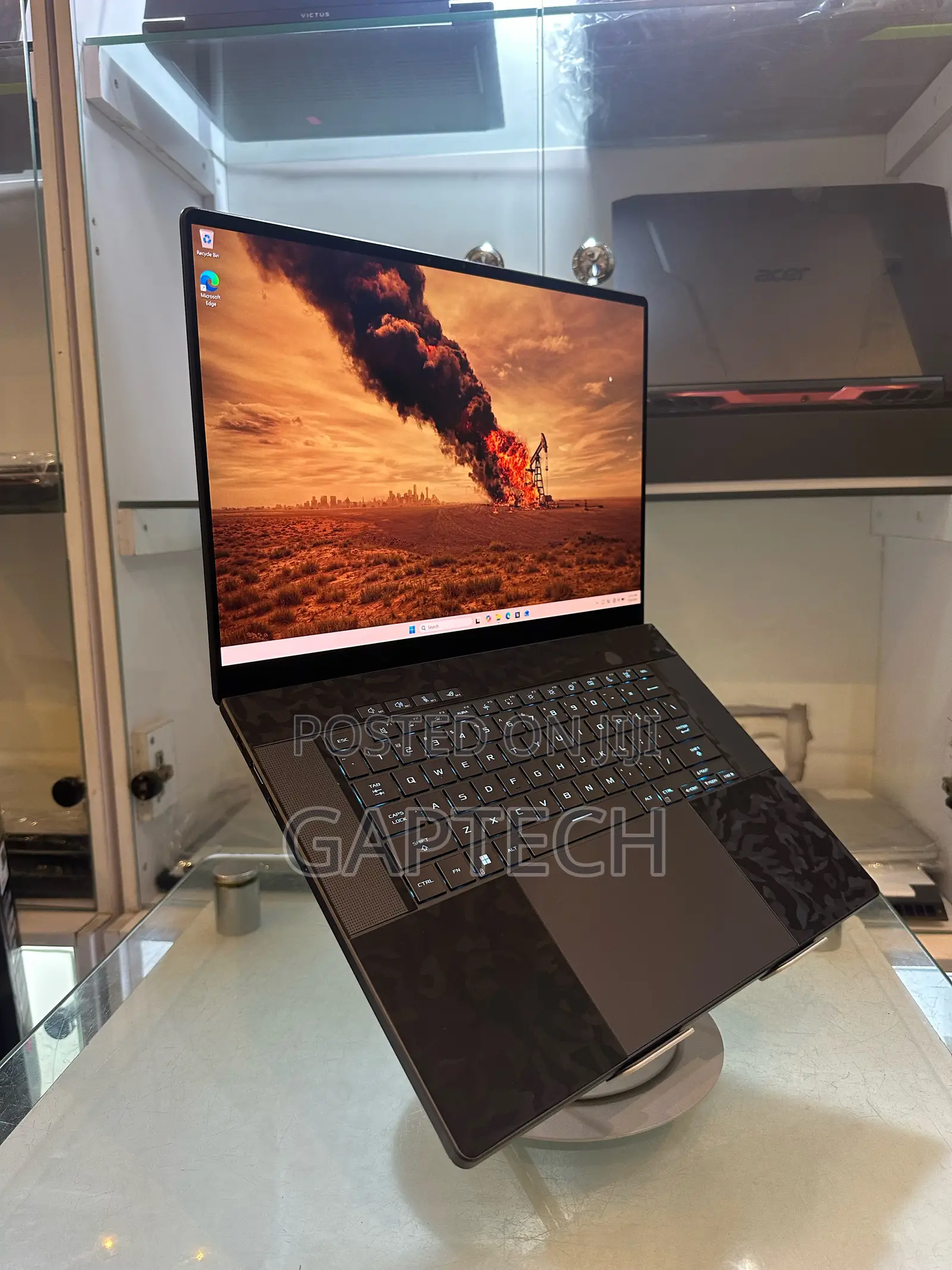Laptop Asus ROG Zephyrus G16 16GB Intel Core Ultra 9 SSD 2T