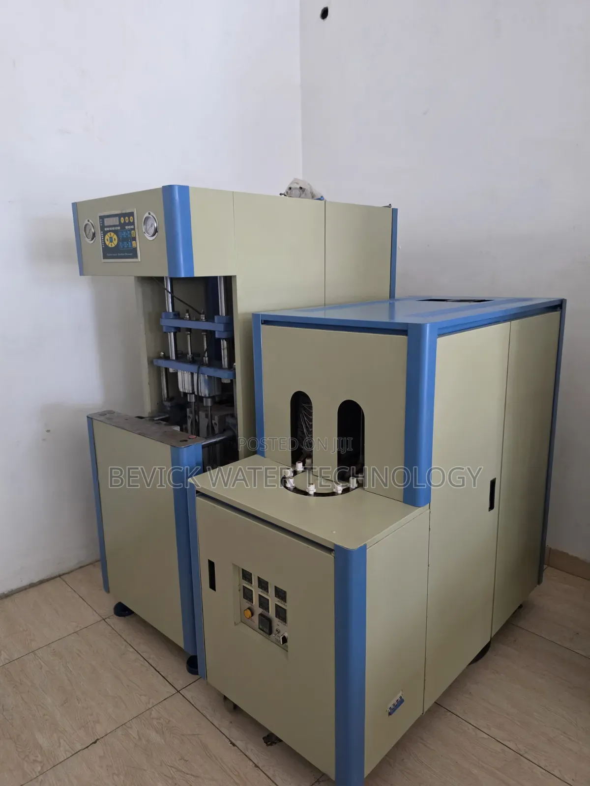 3-Cavity PET Bottle Blowing Machine – High-Speed Bottle Production