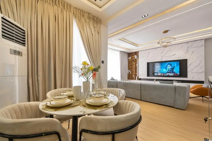 Luxury 2-Bedroom Apartment